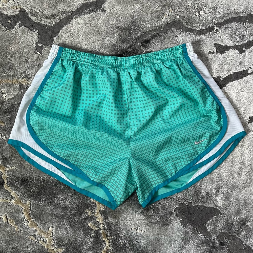 Nike dri-fit mint teal white mesh athletic running shorts 🗽